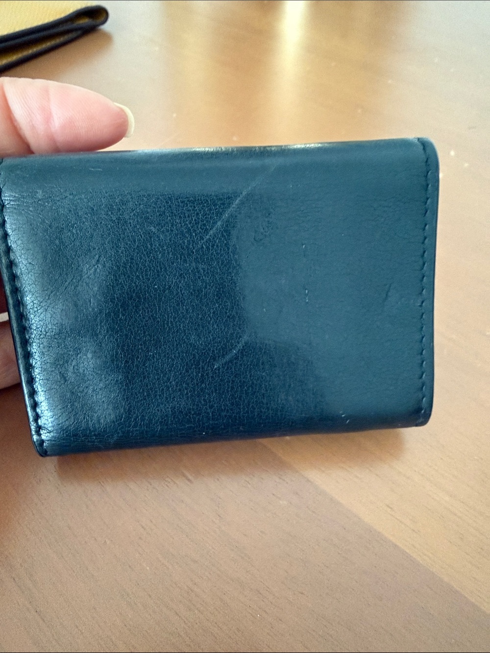 Saint Laurent Black Leather Card and Cash Holder with Gold YSL Emblem - Picture 6 of 11